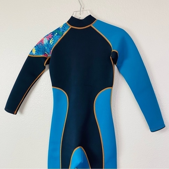 OMGear Front Zip Full Body Wetsuit Size Youth S - Picture 4 of 10